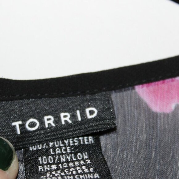 Torrid Floral Print Crinkled Chiffon Top HW9432 - Picture 6 of 8